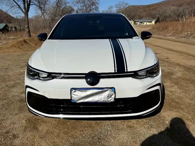 Volkswagen Golf Golf 2023 280tsi Dsg R-Line Lite — фото