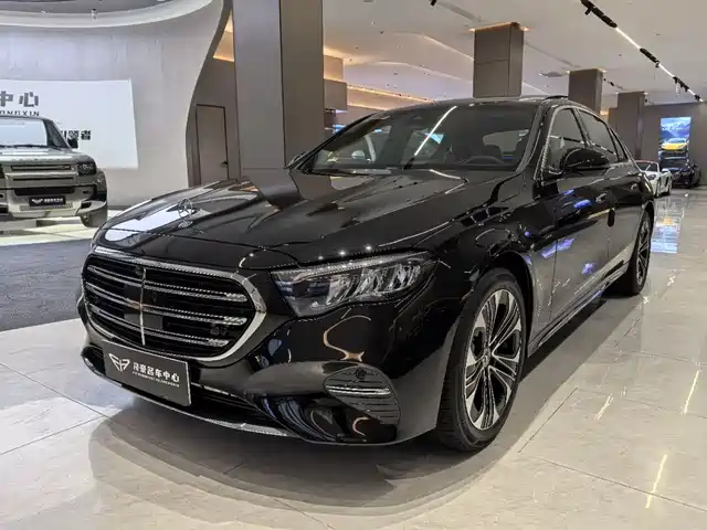 Mercedes-Benz Mercedes-Benz E-Class Mercedes-Benz E-Class 2026 E 300 L Luxury Model — фото