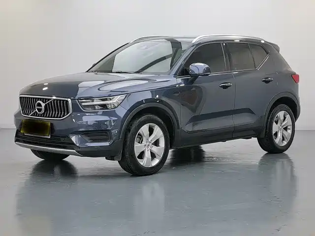 Volvo Volvo Xc40 Volvo Xc40 2021 T4 Four-Wheel Drive Smart Travel Fashion Version — фото