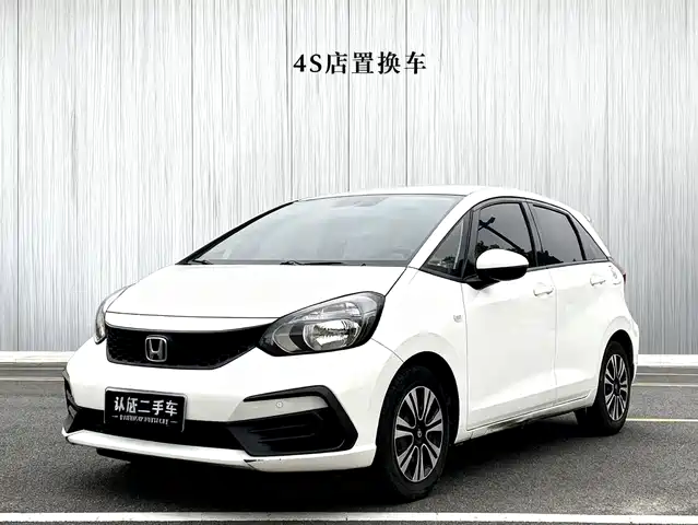 Honda Fit Fit 2021 1.5l Cvt Trendy Edition — фото