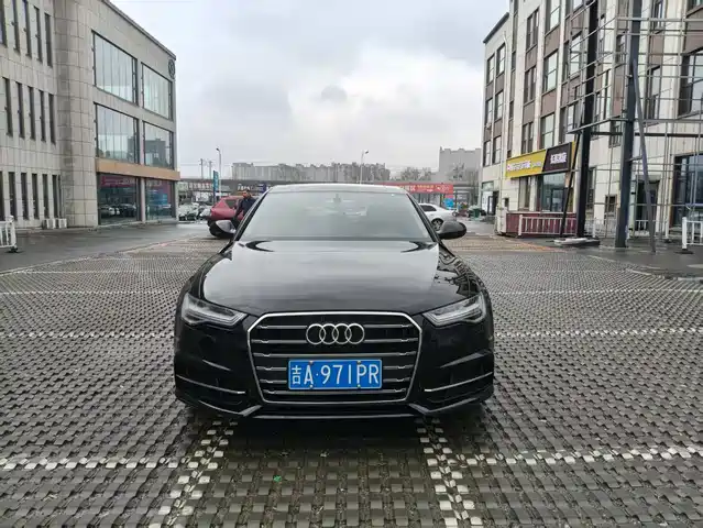 Audi Audi A6l Audi A6l 2018 30th Anniversary Model 35 Tfsi Fashion Model — фото