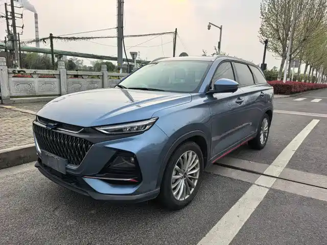 Changan Auchan Changan Auchan X7 Plus Changan Auchan X7 PLUS 2022 1.5T Blue Whale version automatic smart car — фото