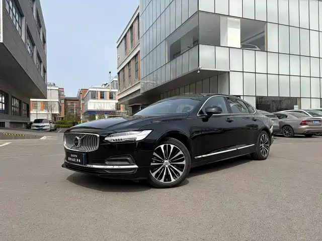 Volvo Volvo S90 Volvo S90 2025 B5 Zhiyi Luxury Edition