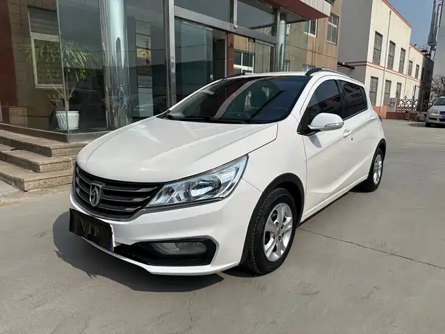 Baojun Baojun 310 Baojun 310 2016 1.2l Manual Luxury Model