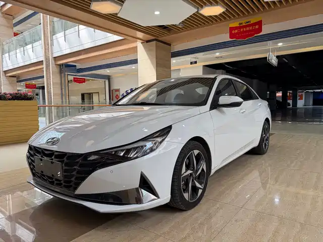 Hyundai Elantra Elantra 2022 1.5l Cvt Lux Premium Edition