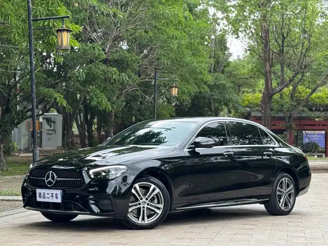 Mercedes-Benz Mercedes-Benz E-Class Mercedes-Benz E-Class 2023 Facelift E 260 L Sporty — фото