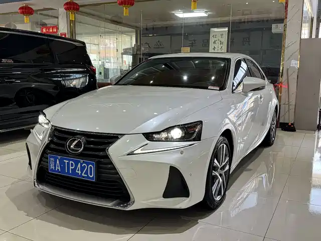 Lexus Lexus Is Lexus Is 2017 300 Leading Edition