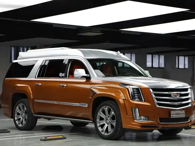Cadillac Escalade Escalade 2017 6.2l Esv Platinum Edition Extended Model