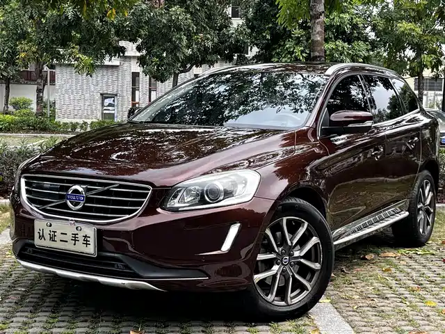 Volvo Volvo Xc60 Volvo Xc60 2015 T5 Awd Smart Edition — фото