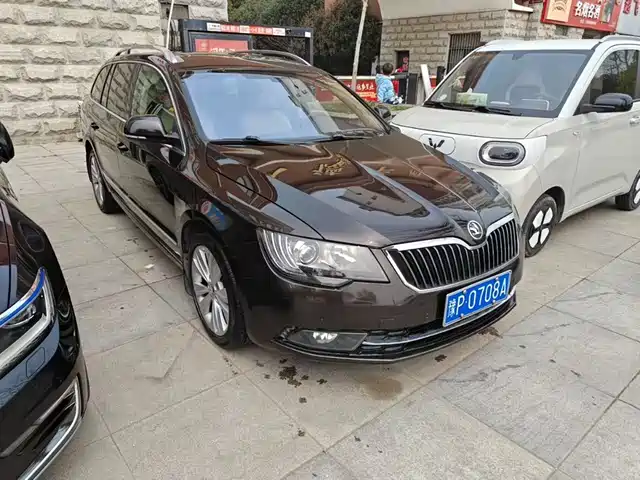 Skoda Speedy (imported) Superb (Imported) 2013 Travel Edition 2.0tsi Premium Edition — фото