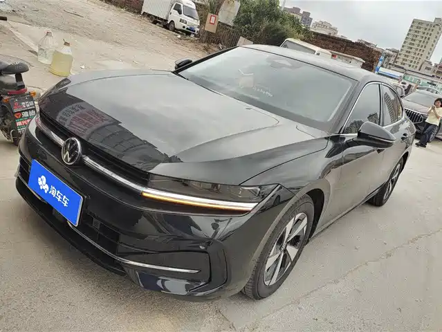 Volkswagen Magotan Magotan 2024 300tsi Dsg Exclusive Edition Conspicuous Package — фото
