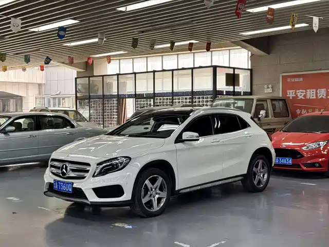 Mercedes-Benz Mercedes-Benz GLA (imported) Mercedes-Benz Gla Imported 2015 Gla 260 4matic — фото