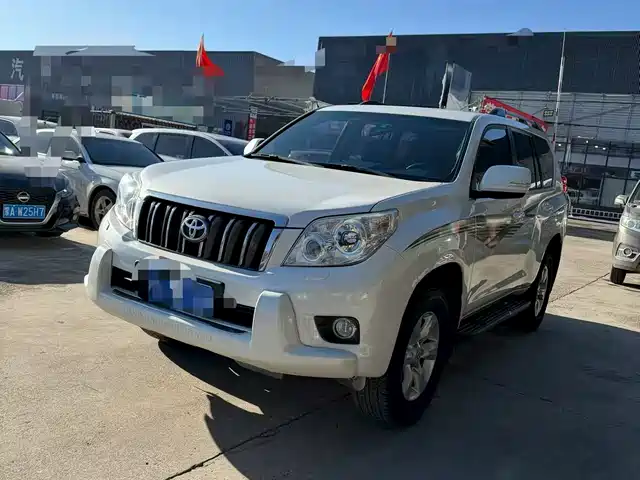 Toyota Prado Prado 2010 4.0l Automatic Tx-L — фото