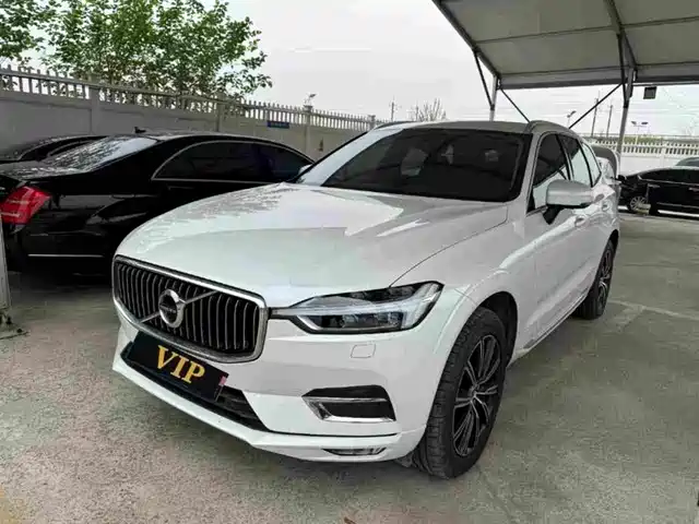 Volvo Volvo Xc60 Volvo Xc60 2018 T5 Four-Wheel Drive Zhiya Luxury Edition — фото