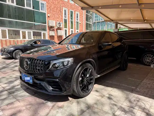 Mercedes-Benz Mercedes-Benz Glc Amg Mercedes-Benz Glc Amg 2018 Amg Glc 63 4matic+
