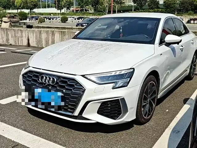 Audi Audi A3 Audi A3 2021 Sportback 35 Tfsi Aggressive Sports Model — фото