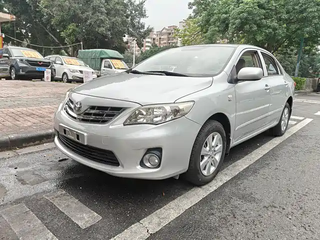 Toyota Corolla Corolla 2011 1.6l Automatic Gl — фото