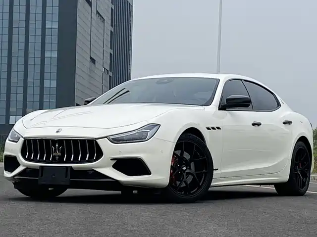 Maserati Ghibli Ghibli 2018 3.0T sports version