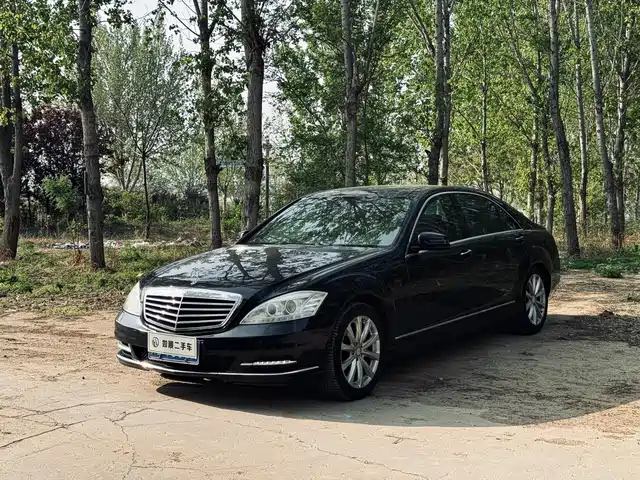 Mercedes-Benz Mercedes Benz S Class Mercedes-Benz S-Class 2010 S 300 L Premium Model — фото