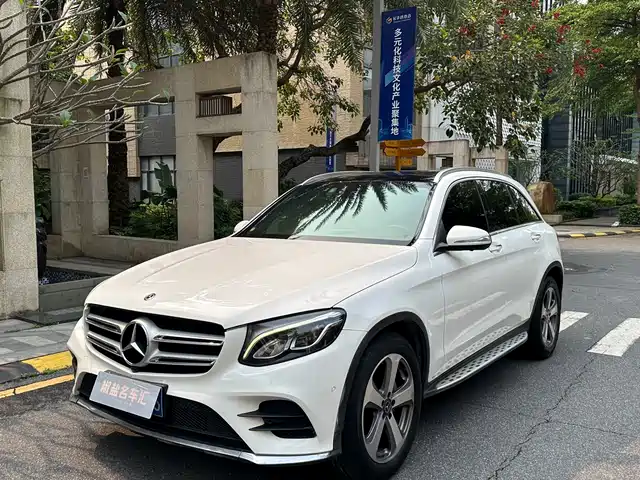 Mercedes-Benz Mercedes-Benz Glc Mercedes-Benz Glc 2017 Glc 260 4matic Luxury Model