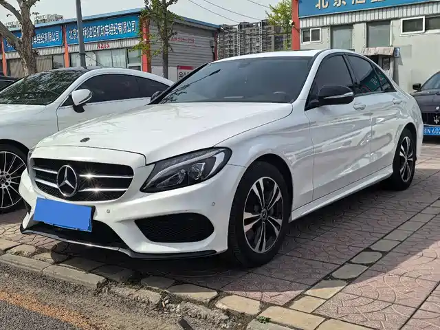 Mercedes-Benz Mercedes Benz C Class Mercedes-Benz C-Class 2018 C 200 Sports Edition — фото