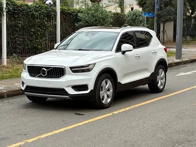 Volvo Volvo Xc40 Volvo Xc40 2021 T3 Smart Travel Fashion Edition — фото