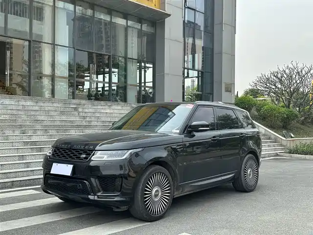 Land Rover Range Rover Sport Range Rover Sport 2020 3.0 L6 Hse Dynamic — фото