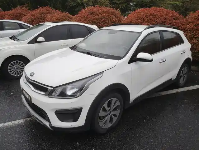 Kia Kx Cross Kx Cross 2017 1.4l At Gls — фото
