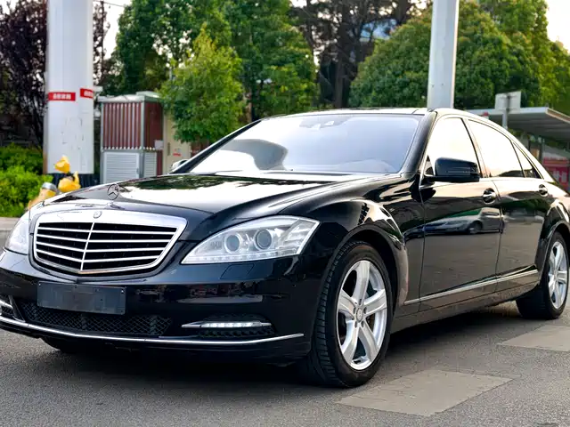 Mercedes-Benz Mercedes Benz S Class Mercedes-Benz S-Class 2010 S 350 L Luxury Model — фото