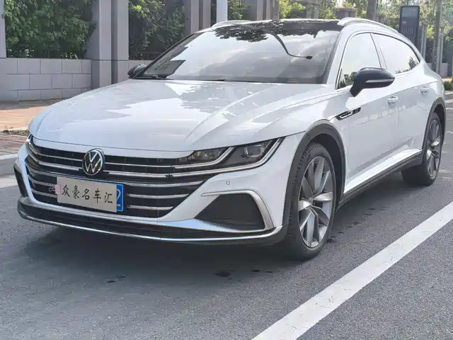 Volkswagen Faw-Volkswagen Cc Faw-Volkswagen Cc 2023 Hunting Vehicle 380tsi Hunting Heart Edition — фото