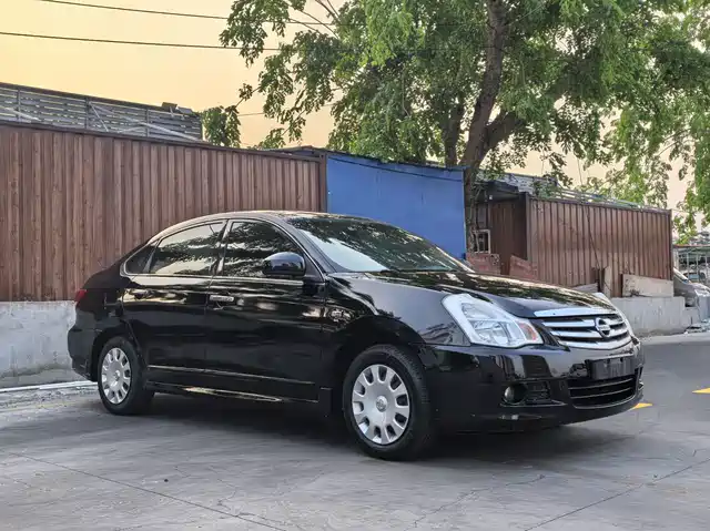 Nissan Sylphy Sylphy 2012 Classic 1.6xe Manual Comfort Edition — фото