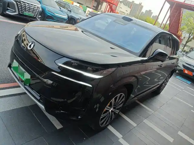 Gain Momentum Denza N9 Denza N9 2025 Honor Model — фото