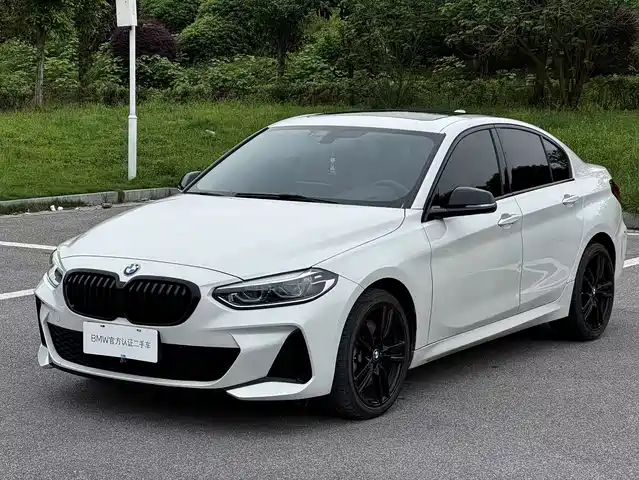 Bmw Bmw 1 Series Bmw 1 Series 2023 125i M Sports Night Edition — фото