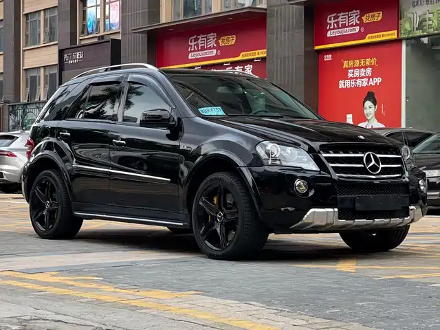 Mercedes-Benz Mercedes-Benz M-Class Amg Mercedes-Benz M-Class Amg 2011 Amg Ml 63 — фото