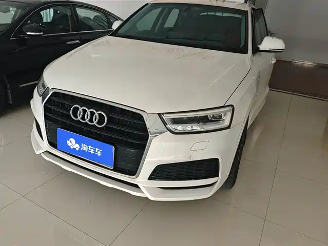 Audi Audi Q3 Audi Q3 2018 30 Tfsi Fashionable Collection Edition