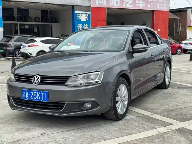 Volkswagen Sagitar Sagitar 2014 1.4tsi Automatic Luxury Model — фото