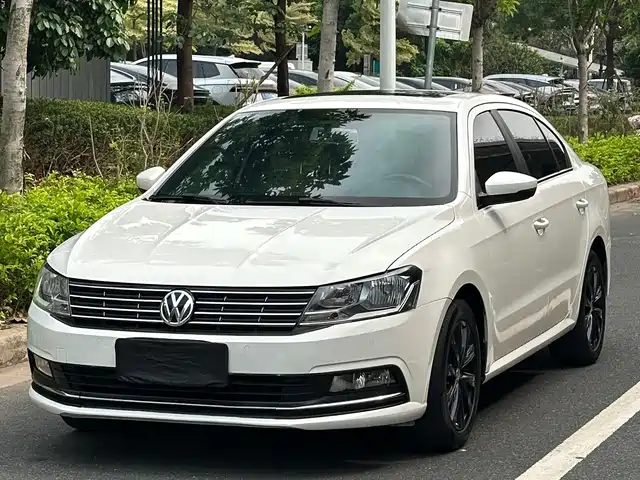 Volkswagen Lavida Lavida 2017 1.6l Automatic Comfort Version