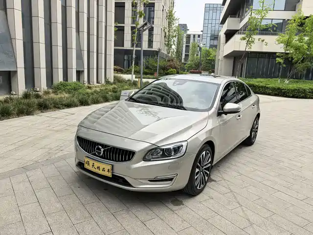 Volvo Volvo S60 Volvo S60 2018 S60l T5 Zhiyu Enterprising Edition — фото