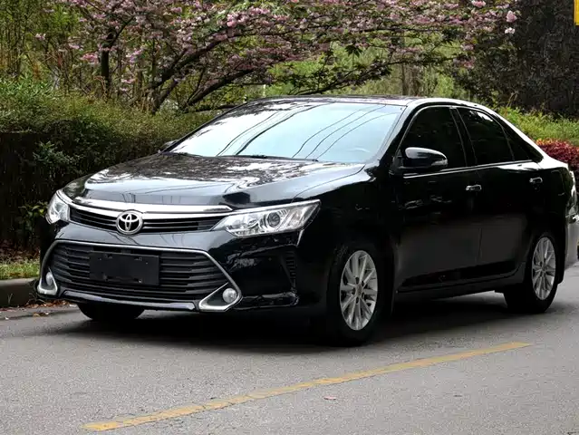 Toyota Camry Camry 2016 2.0g 10th Anniversary Leading Edition — фото