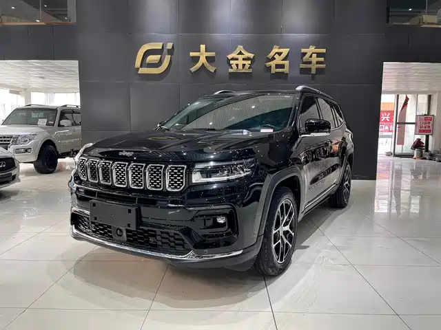 Jeep Grand Commander Grand Commander 2022 2.0t Four-Wheel Drive Luxury Version — фото