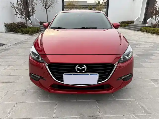 Mazda Mazda3 Angkesela Mazda3 Angkesela 2019 Cloud Control Edition Sedan 1.5l Automatic Comfort Type National Vi