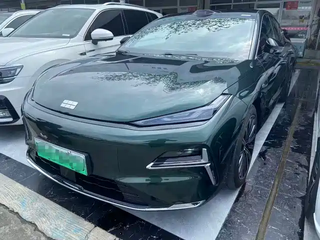 Geely Galaxy Galaxy Star 8 Galaxy Star 8 2025 130km Em-P Starship Edition — фото