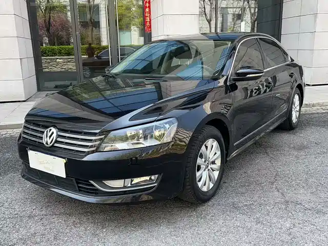 Volkswagen Passat Passat 2014 1.8tsi Dsg Premium Edition — фото