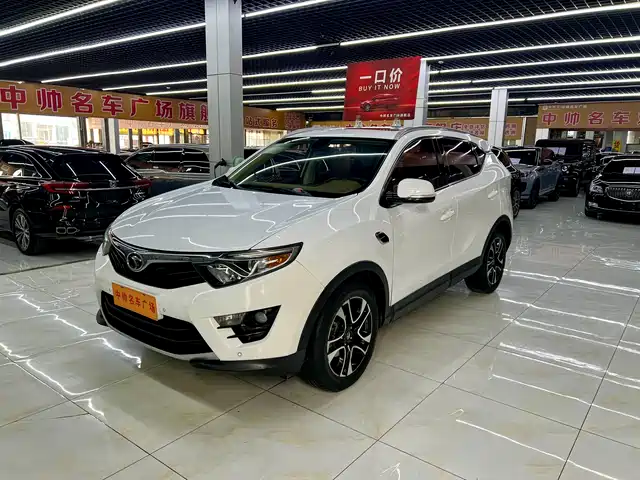 Southeast Southeast Dx7 Southeast Dx7 2016 1.5t Automatic Honor Edition — фото