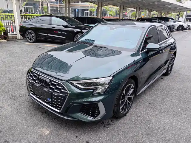 Audi Audi A3 Audi A3 2021 Sportback 35 Tfsi Aggressive Sports Model