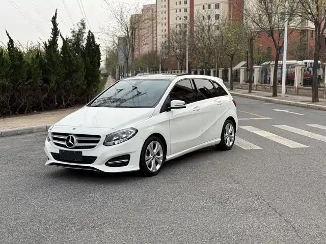 Mercedes-Benz Mercedes Benz B Class Mercedes-Benz B-Class 2018 B 200 Dynamic