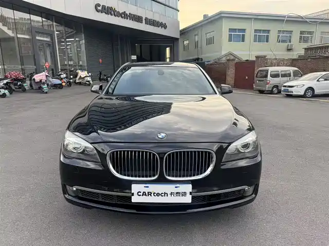 Bmw Bmw 7 Series Bmw 7 Series 2009 740li Leading Model — фото