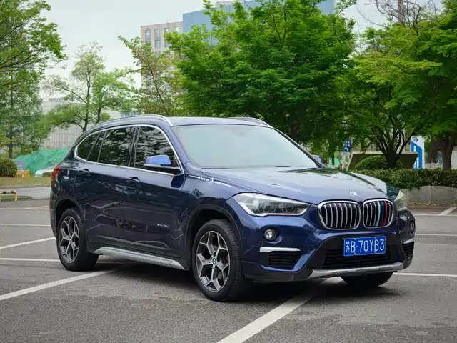 Bmw Bmw X1 Bmw X1 2018 Xdrive20li Exclusive Model — фото