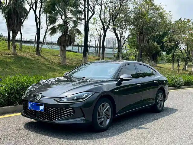 Volkswagen Lingdu Lingdu 2022 Lingdu L 280tsi Dsg Spicy Version — фото