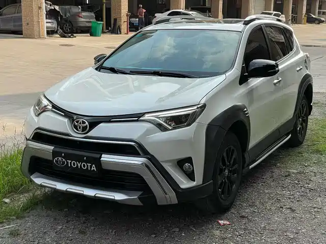 Toyota Rav4 Rongfang Rav4 Rongfang 2019 2.0l Cvt 2wd Fashion X Limited Edition National Vi — фото